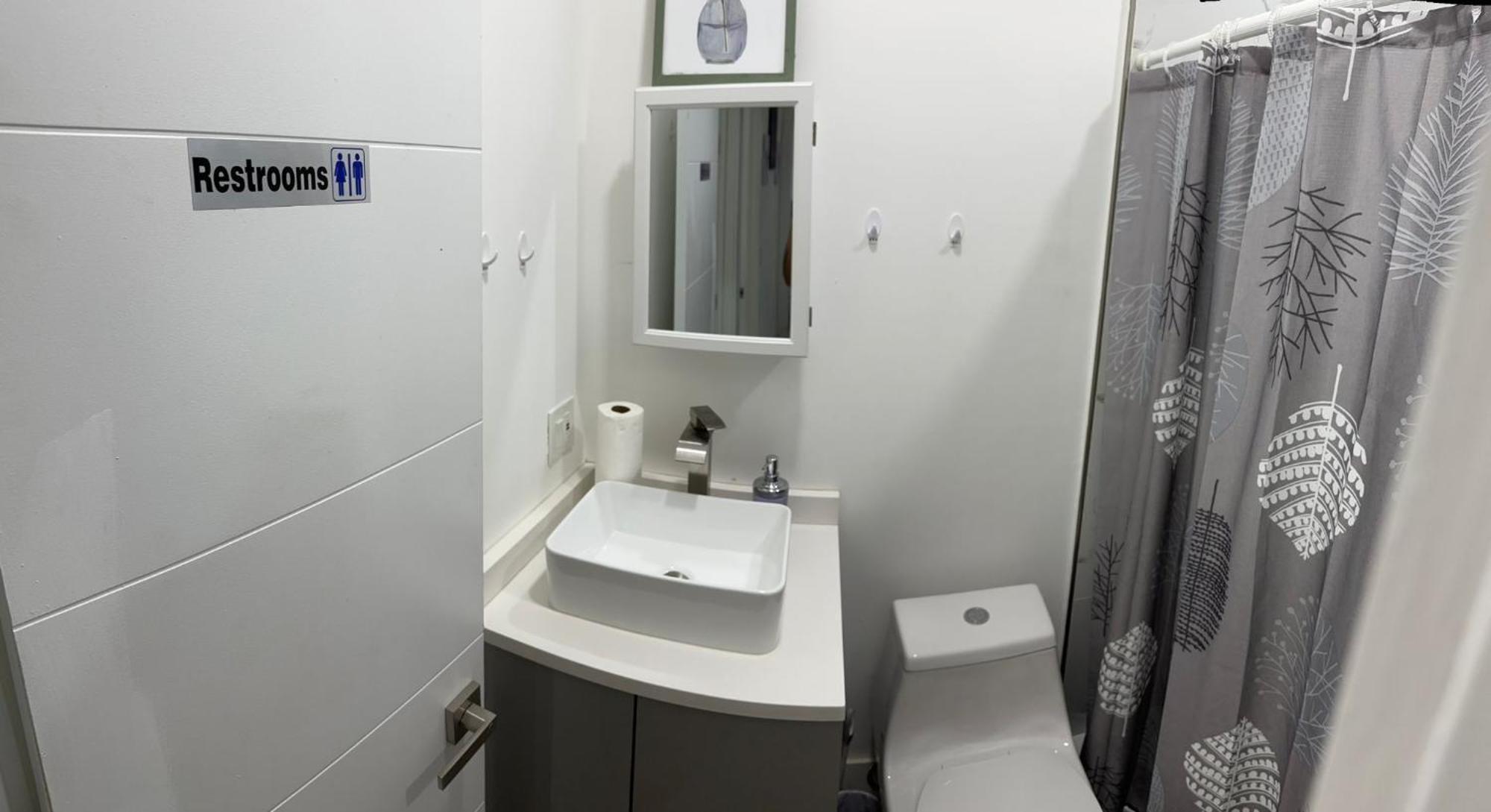 104 Mixed Shared Rooms Central, Friendly, Affordable Miami Buitenkant foto
